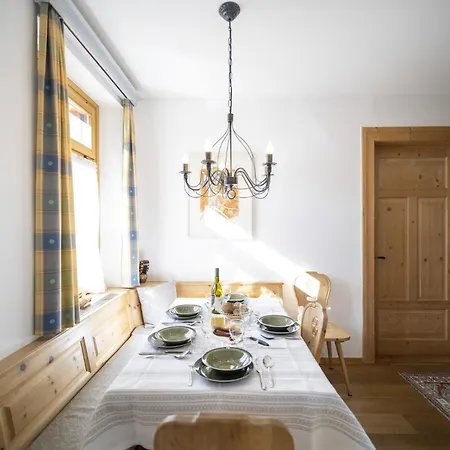 Chasa Suot Chaste Apartment *