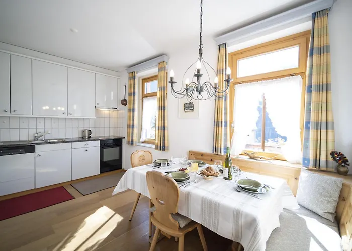 Chasa Suot Chasté *