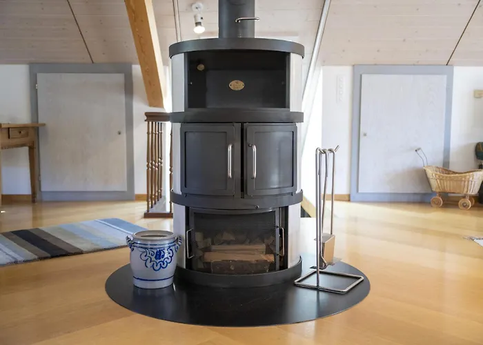 Chasa Suot Chaste Daire *